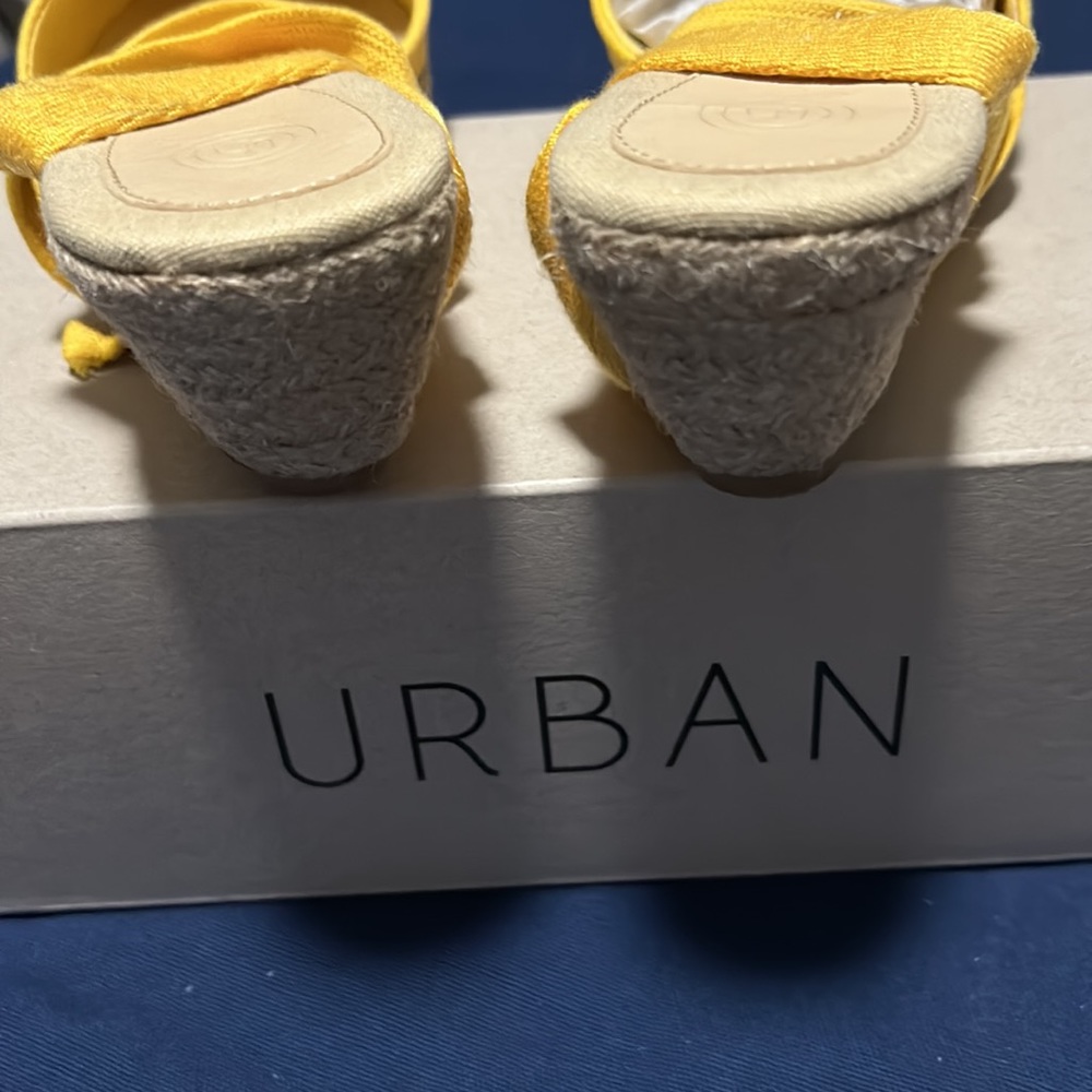 Woman up June mini wedge espadrille size8 - Picture 2 of 3